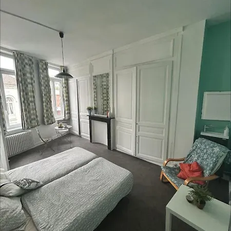 Apartment Fleurus *